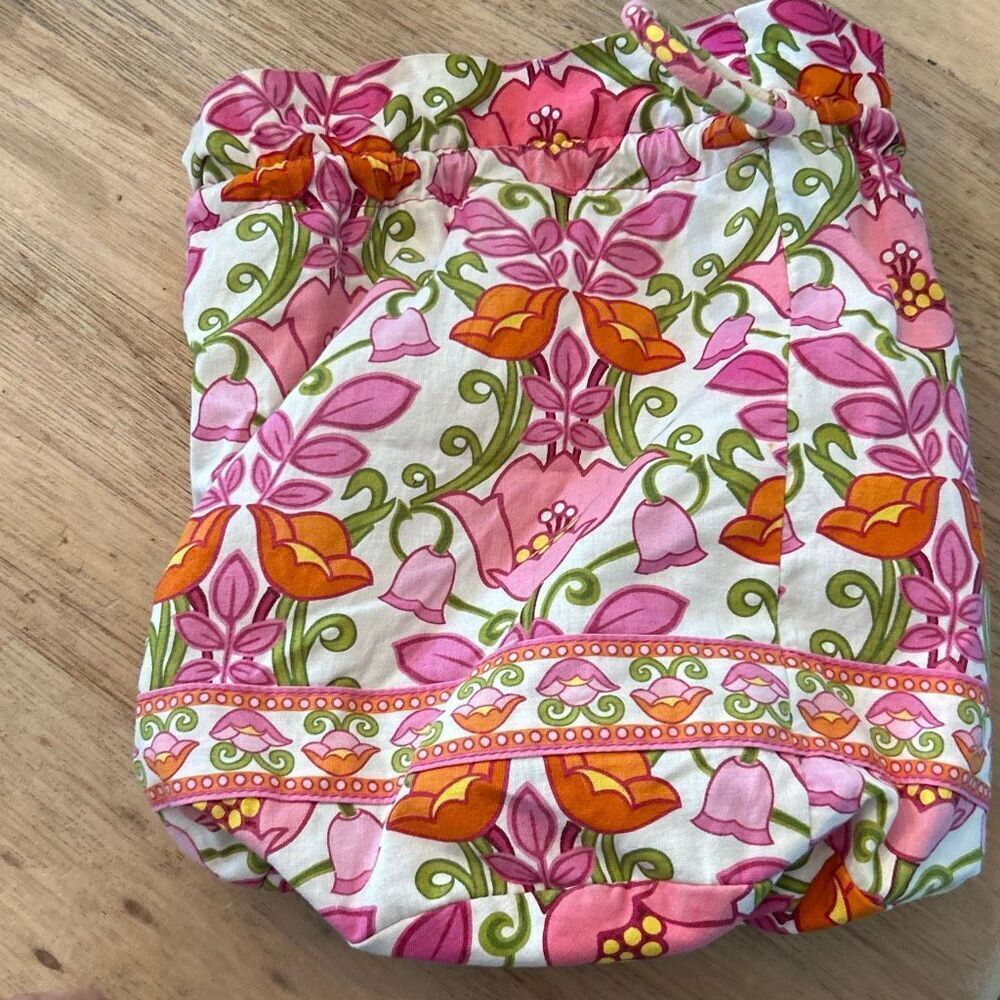 Vera Bradley pink floral lined bag wet dry bag laundry bag ditty. 10 x 11 x 7 - Picture 5 of 8
